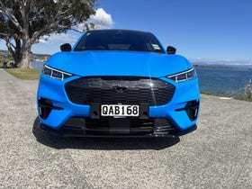 2023 Ford Mustang Mach-E | GT AWD 98KWH/EV/4WD | 33495 | 6